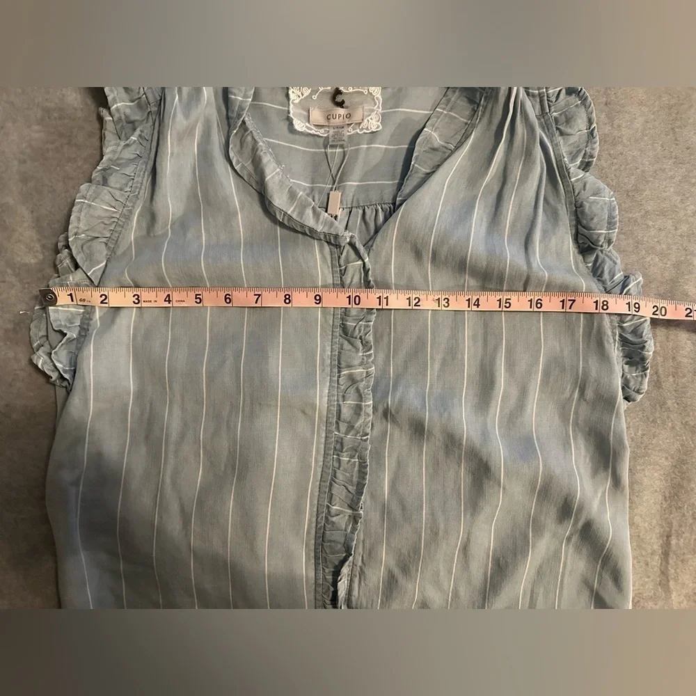 NWT Cupio chambray sleeveless button up blouse size S - Picture 4 of 10